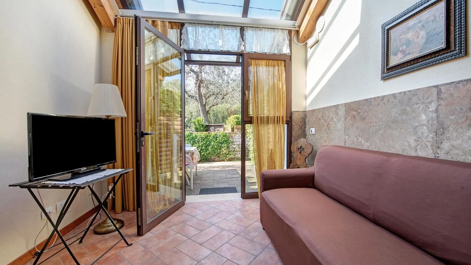 Farm stay Agriturismo Cantarane Country House Bardolino