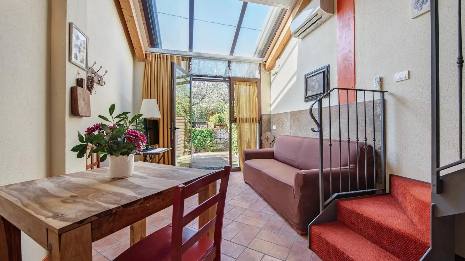 Farm stay Agriturismo Cantarane Country House Bardolino